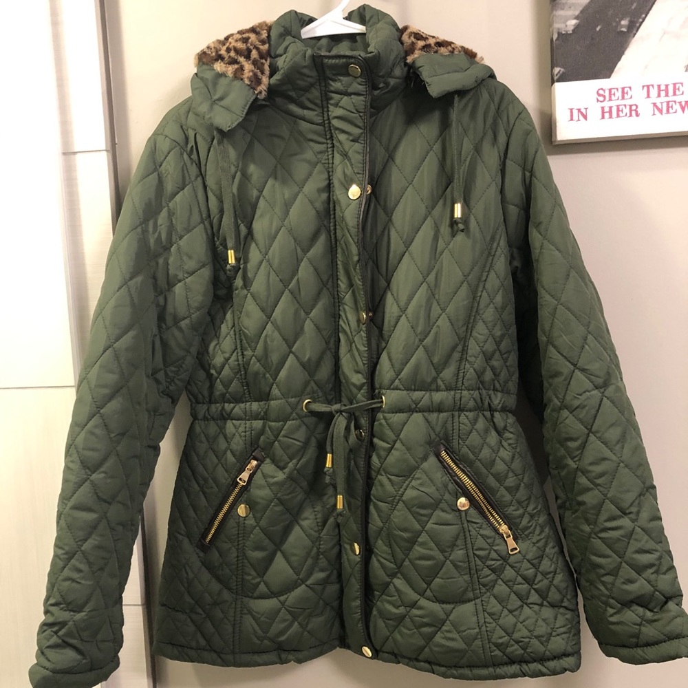 Royalty army green puffer jacket